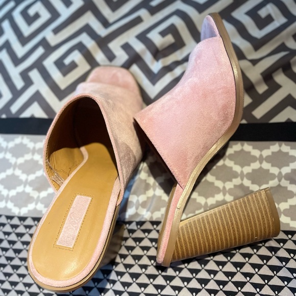 Forever 21 high heels pink block mules, din fabric - Picture 7 of 8